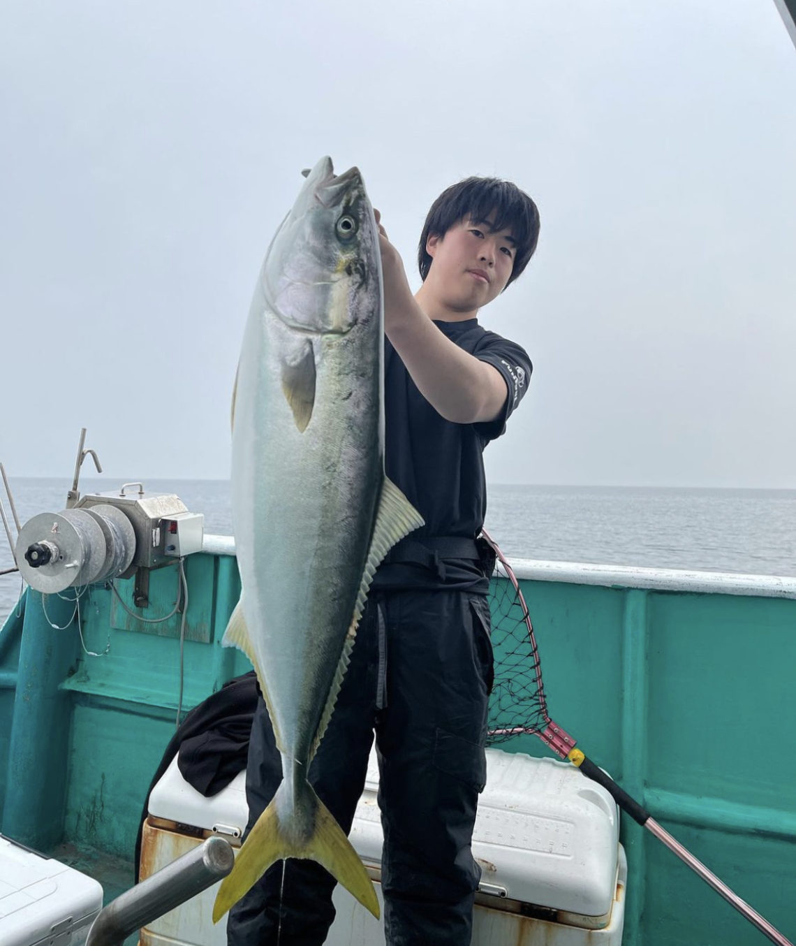 釣果情報-三重県大翔丸にてオフショアキャスティングの釣果ワラサ