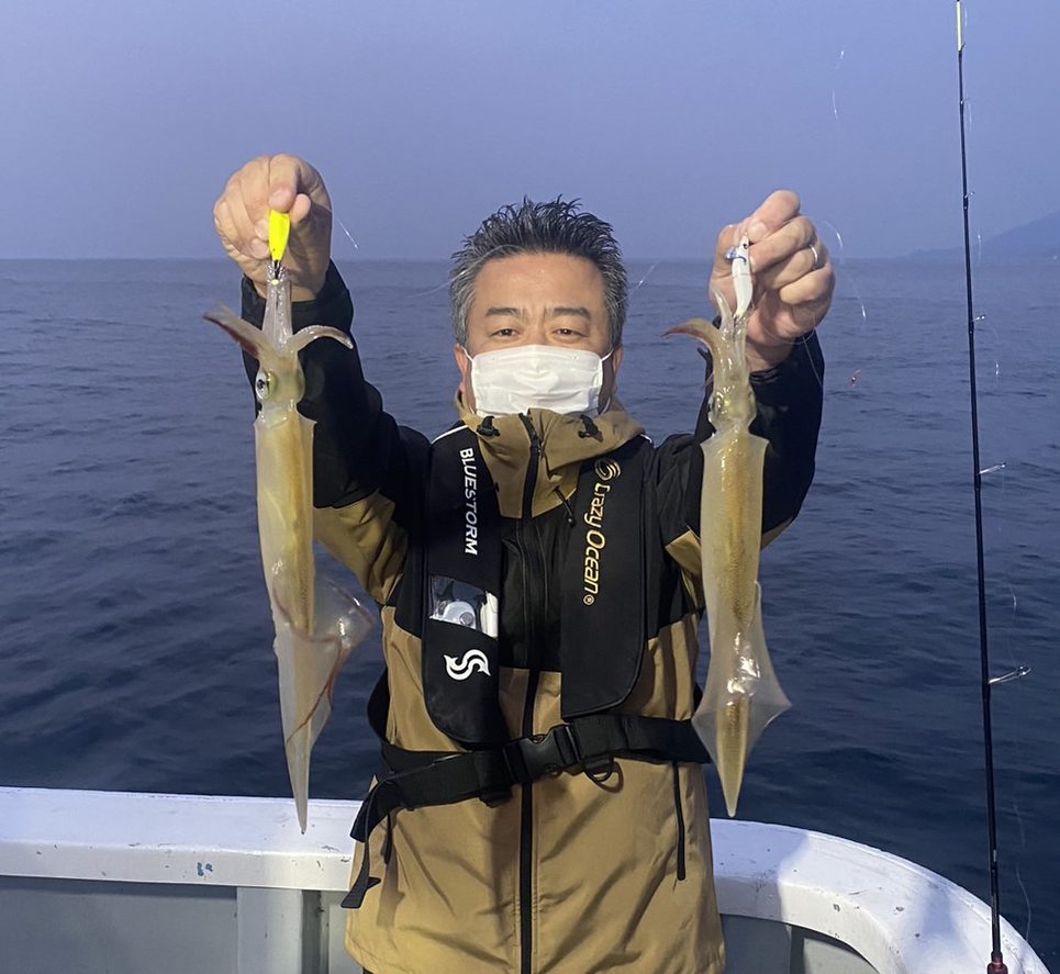 釣果情報-福井県オーシャンクイーンにてイカメタルでの釣果ヤリイカ